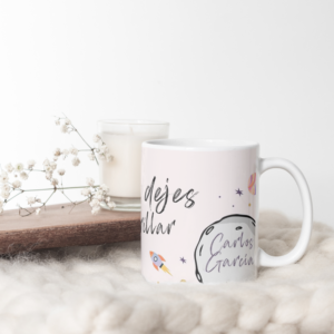 Taza rosa " no dejes de brillar "